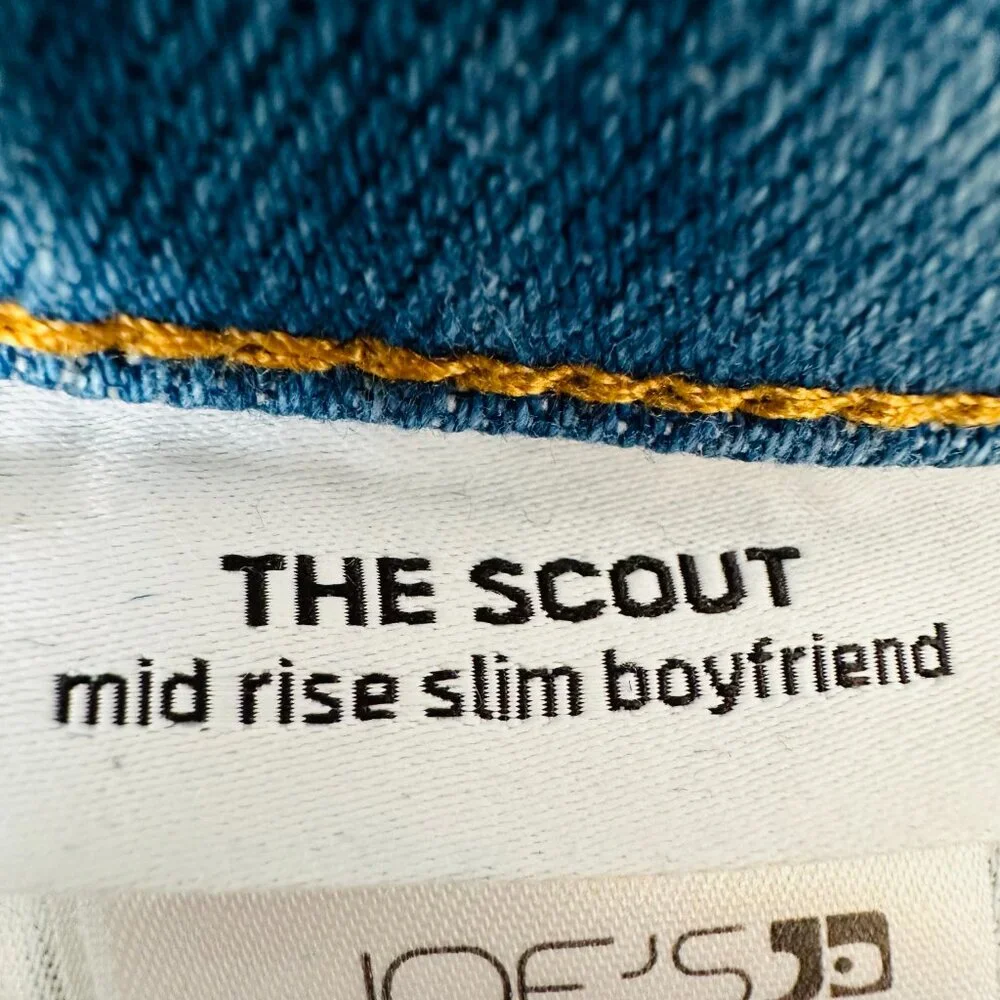 Joe's Jeans Light Blue Boyfriend Jeans - Picture 8 of 13